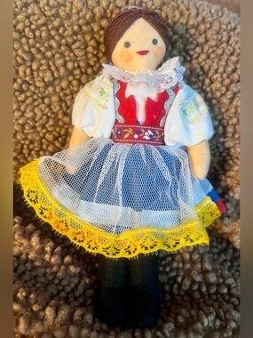Vtg Handmade Slovakia Vajnory Folk Costume Cloth Doll